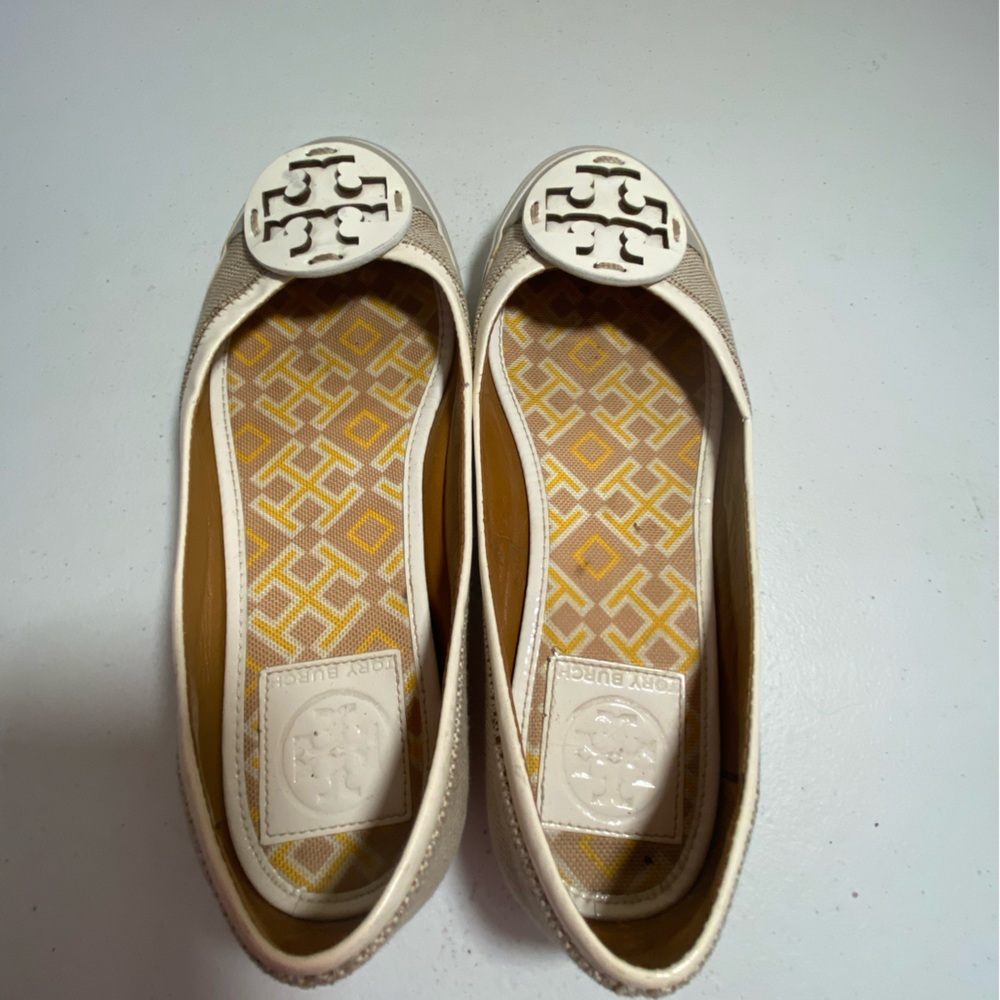 Tory Burch size 6 flats. Tan with yellow plaid